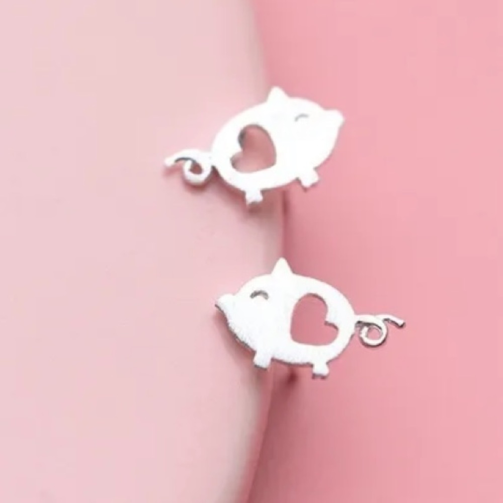 Teeny Tiny Precious Piglet Sterling Silver Lovable Heart Micro Stud Earr… - Picture 4 of 6